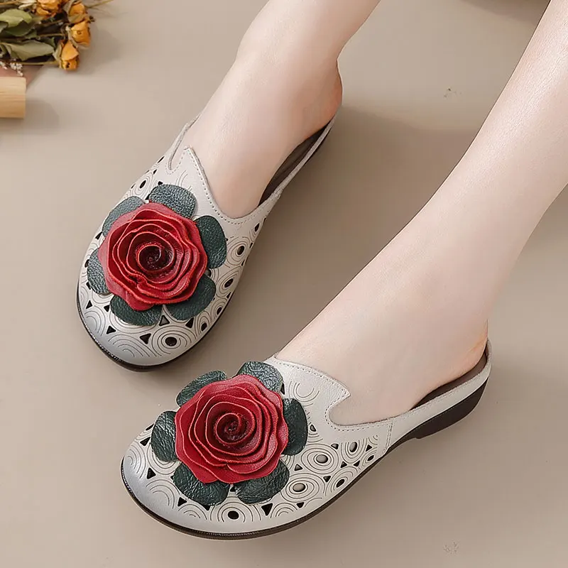 2025 Big flower cow leather sandals womens summer cut out mules low heels woman retro luxury slipper sandals lady slip on shoes
2025 Big flower cow leather sandals womens summer cut out mules low heels woman retro luxury slipper sandals lady slip on shoes