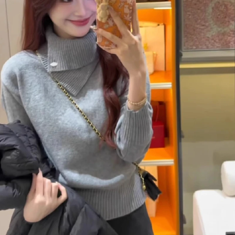 Premium Women's High Collar Knitted Sweater Non-Balloning Autumn Winter Fashionable Inner Wear Top Quality Knitwear
Premium Women's High Collar Knitted Sweater Non-Balloning Autumn Winter Fashionable Inner Wear Top Quality Knitwear