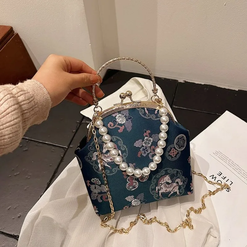 Привлекательная сумка для подгузников в стиле ретро, сумка через плечо, универсальная, изысканная, стильная, гламурная, вневременная, шикарная, практичная, функциональная
Привлекательная сумка для подгузников в стиле ретро, сумка через плечо, универсальная, изысканная, стильная, гламурная, вневременная, шикарная, практичная, функциональная