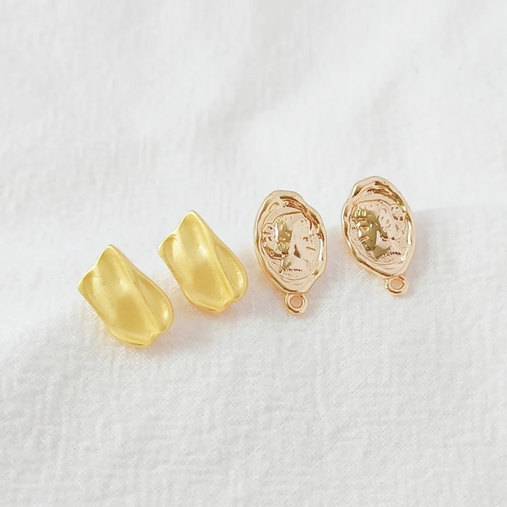 14K Ancient-style Gold Accessories, Gold-plated Portrait Coins, Ear Needles, DIY Irregular Earrings, Earring Accessories
14K Ancient-style Gold Accessories, Gold-plated Portrait Coins, Ear Needles, DIY Irregular Earrings, Earring Accessories