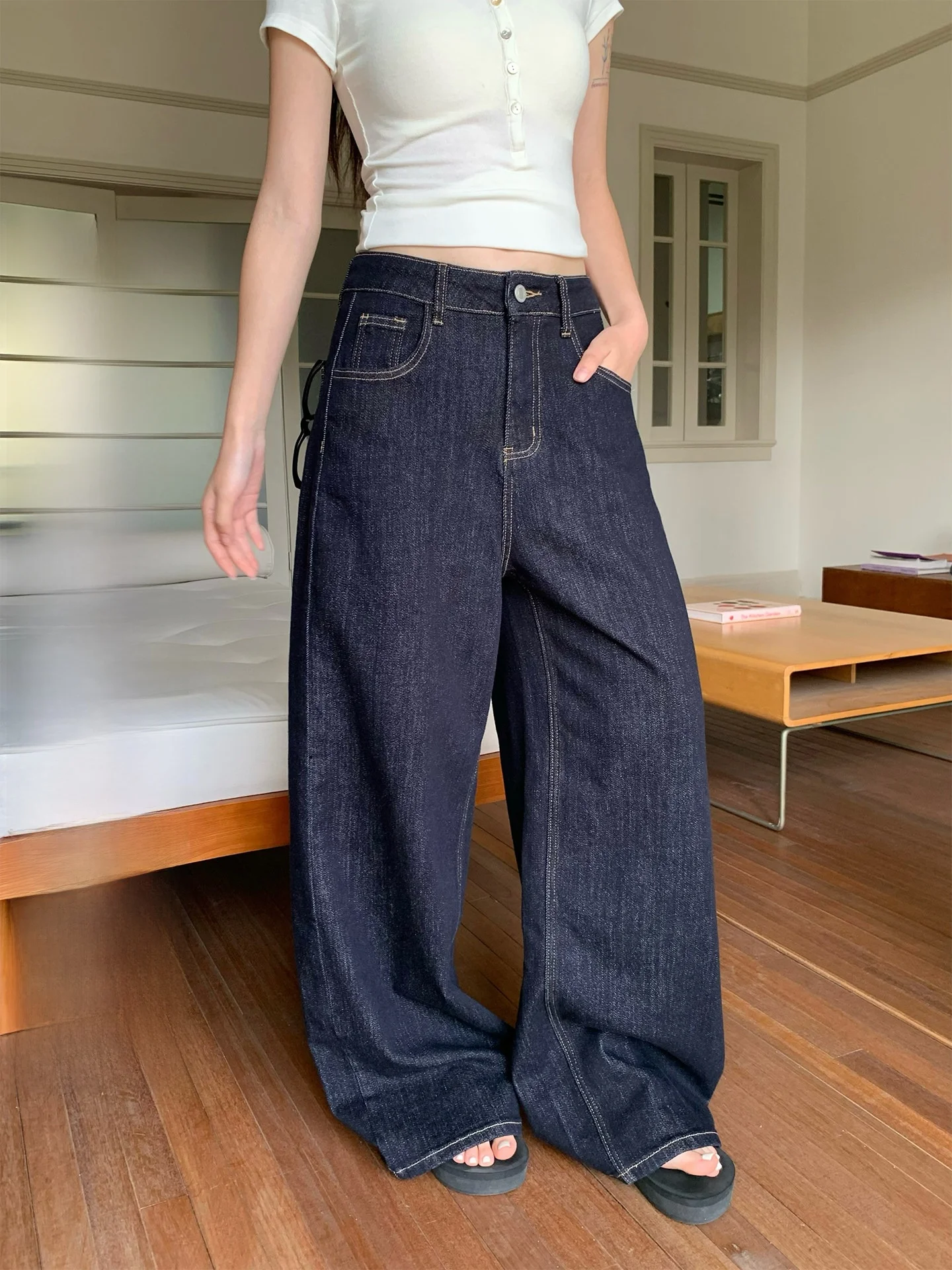 Deep Blue Wide Leg Jeans Women's Loose Straight Cut Trousers Korean Style Spring Summer Slimming Floor Length Pants
Deep Blue Wide Leg Jeans Women's Loose Straight Cut Trousers Korean Style Spring Summer Slimming Floor Length Pants