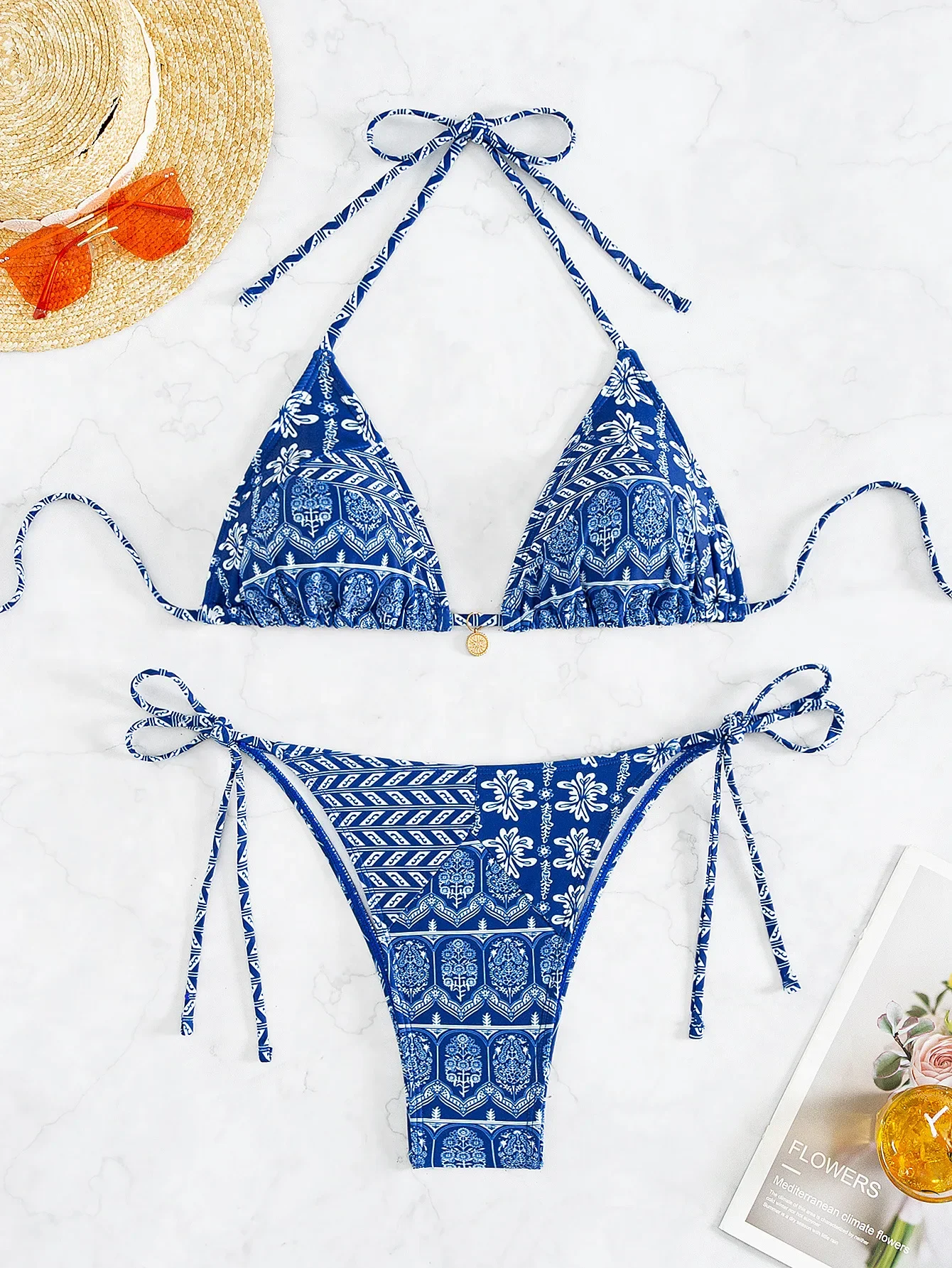 Vintage Floral Print Bikini 2024 Women Swimsuit Sexy Bandage Push Up Micro Bikinis Sets Bathing Swimming Suit Thong Swimwear
Vintage Floral Print Bikini 2024 Women Swimsuit Sexy Bandage Push Up Micro Bikinis Sets Bathing Swimming Suit Thong Swimwear