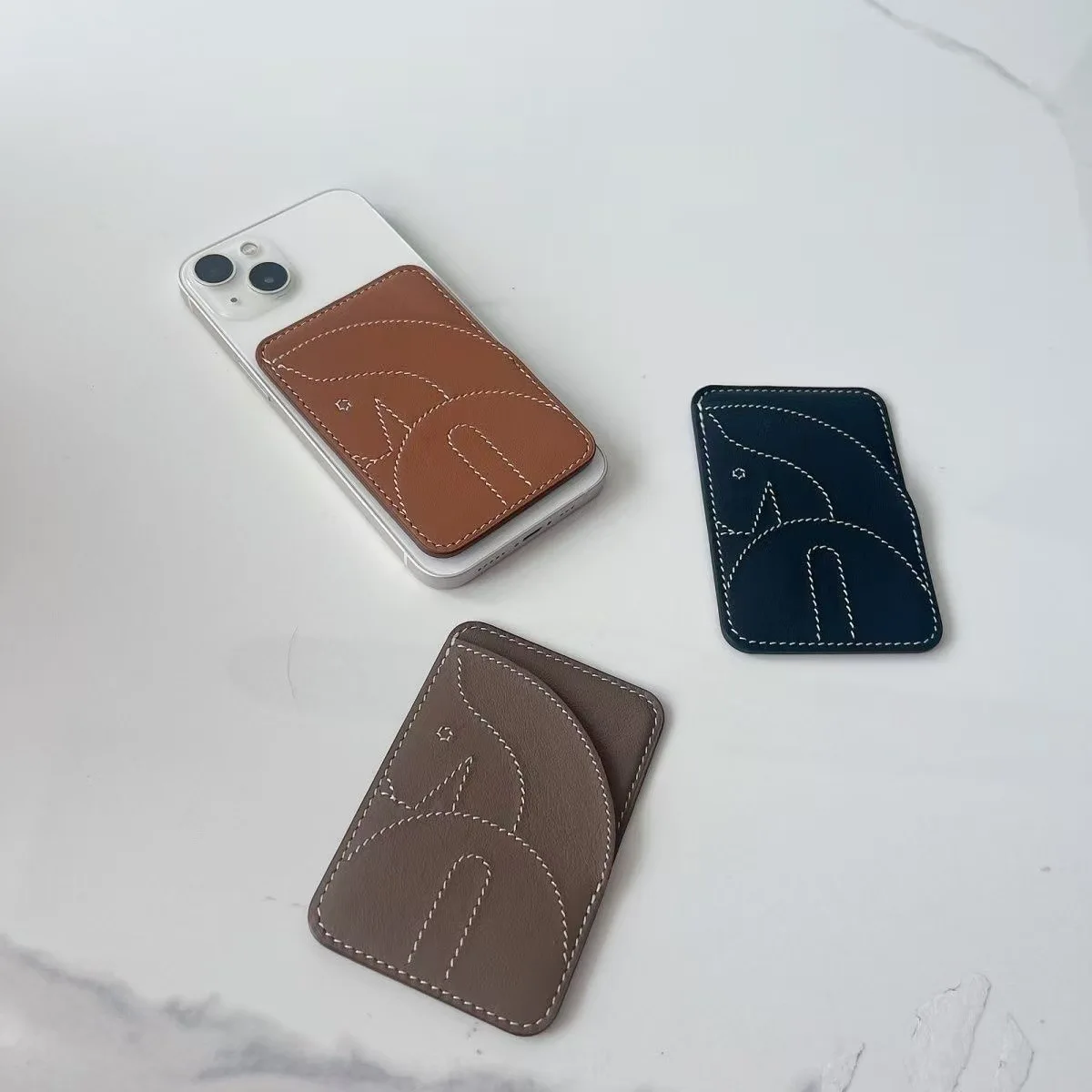 Mage Safe, кожаный держатель для карт, магнитная сумка, магнитный чехол для телефона, сумка для удостоверения личности, аксессуары NFC, сумка для хранения удостоверений личности
Mage Safe, кожаный держатель для карт, магнитная сумка, магнитный чехол для телефона, сумка для удостоверения личности, аксессуары NFC, сумка для хранения удостоверений личности