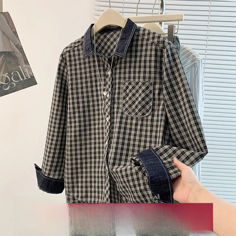 Spring New Vintage Plaid Long Sleeve Loose Collar Shirt Denim Patchwork Open Cardigan Button Women's Fashion Artistic Top
Spring New Vintage Plaid Long Sleeve Loose Collar Shirt Denim Patchwork Open Cardigan Button Women's Fashion Artistic Top