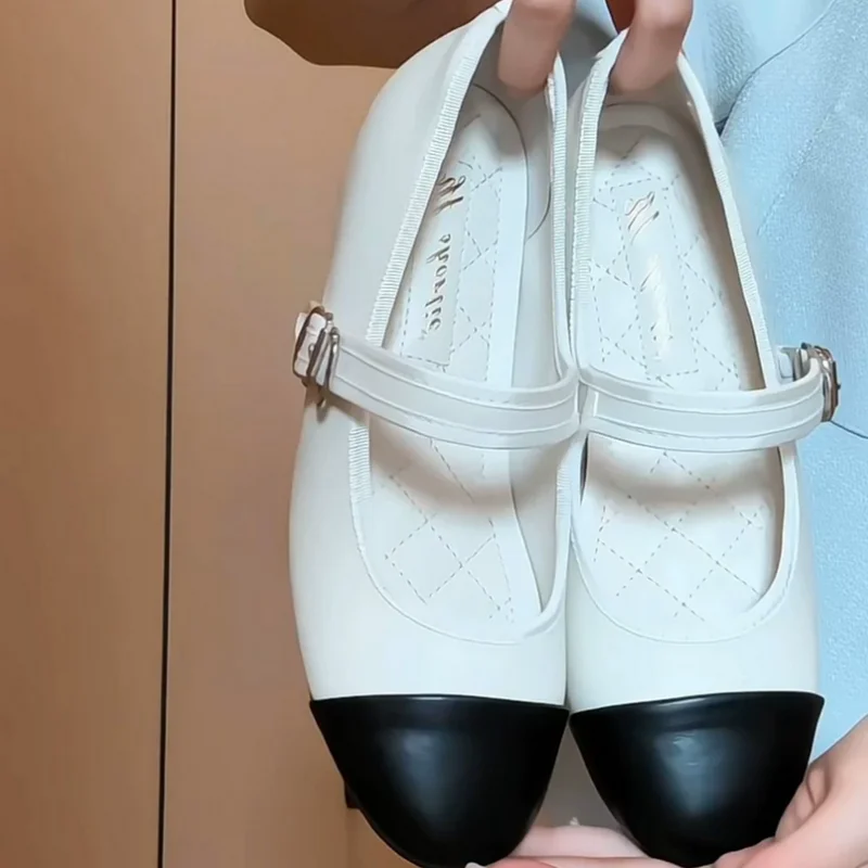 Front Strap Shoes for Ladies Square Toes Flat Heels Mixed Colors Belts Buckle Chassure Femme Shallow Female Ballets Sewing Lines
Front Strap Shoes for Ladies Square Toes Flat Heels Mixed Colors Belts Buckle Chassure Femme Shallow Female Ballets Sewing Lines