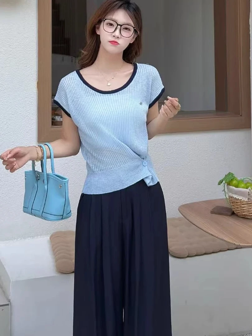 Summer Ladies Thin Pure Color Design Knitted Ice Silk Short Sleeve T-Shirt Korean Style Regular Fit round Neck Top
Summer Ladies Thin Pure Color Design Knitted Ice Silk Short Sleeve T-Shirt Korean Style Regular Fit round Neck Top
