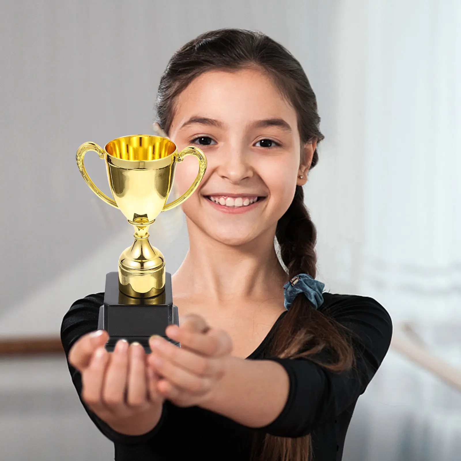 2Pcs Gold Award Trophies Kid Lightweight Plastic Prizes for Party Favors Competition Rewards Classroom Incentives
2Pcs Gold Award Trophies Kid Lightweight Plastic Prizes for Party Favors Competition Rewards Classroom Incentives