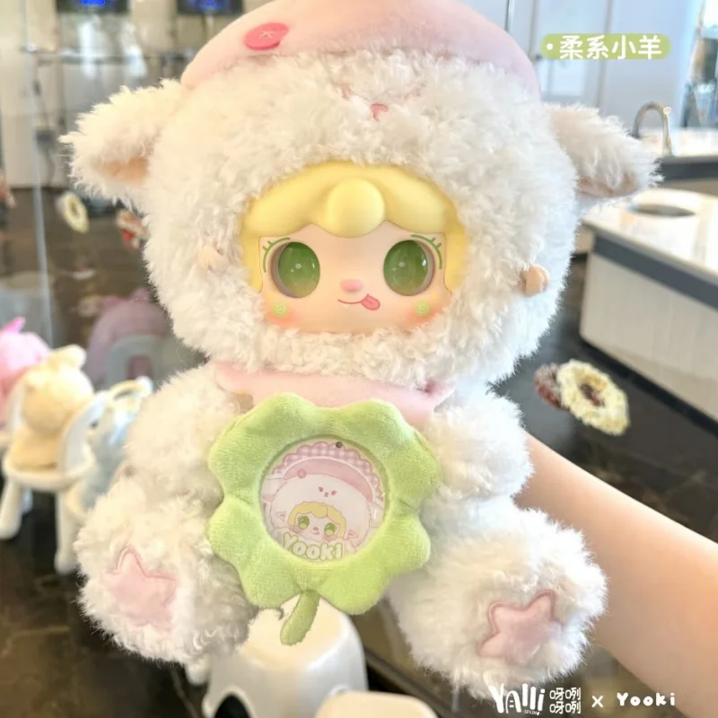 New Original V3 Yooki 400% Versatile Idol Series Blind Box Fashion Trend Doll Desktop Ornament Girl's Birthday Gift Surprise Toy
New Original V3 Yooki 400% Versatile Idol Series Blind Box Fashion Trend Doll Desktop Ornament Girl's Birthday Gift Surprise Toy