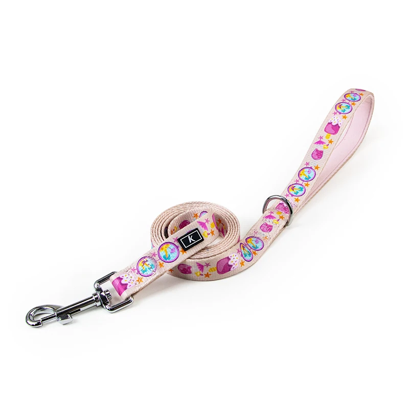 Dog Leash with Floral Pattern Stylish, Sturdy, and Seasonal Pet Leash in Three Size Options Daily, Walking Puppy Leash
Dog Leash with Floral Pattern Stylish, Sturdy, and Seasonal Pet Leash in Three Size Options Daily, Walking Puppy Leash