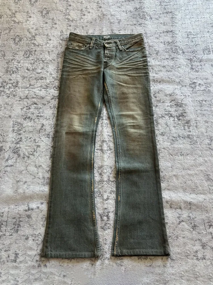 LGB visual department old retro casual rock style micro-horn jeans
LGB visual department old retro casual rock style micro-horn jeans
