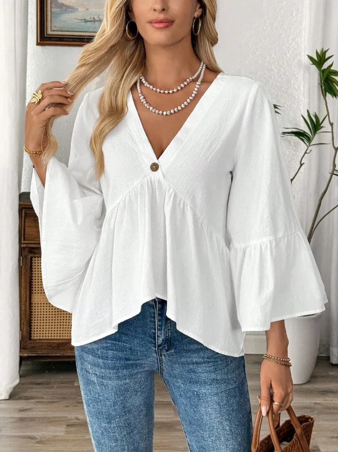 Women's V-Neck Peplum Blouse 3/4 Bell Flare Sleeves Single Button Detail Loose Fit Shirt Spring Summer Casual Vacation Outfit
Women's V-Neck Peplum Blouse 3/4 Bell Flare Sleeves Single Button Detail Loose Fit Shirt Spring Summer Casual Vacation Outfit
