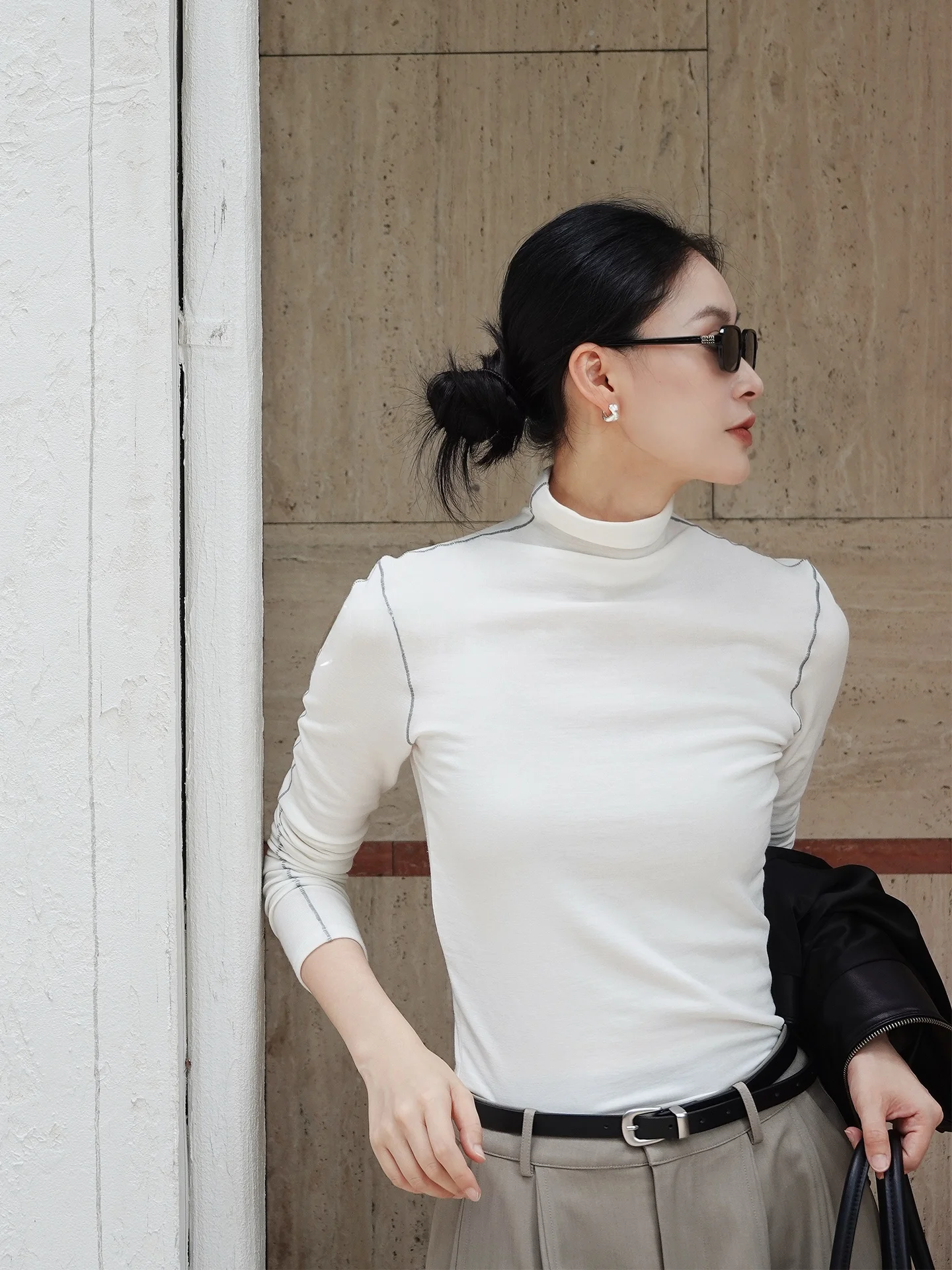 JIEJI Zhang Qi Wool Blend High Ne Knitwear Faionable Base Layer irt Casual Sle Women's Slim Fit Long Sve Top
JIEJI Zhang Qi Wool Blend High Ne Knitwear Faionable Base Layer irt Casual Sle Women's Slim Fit Long Sve Top