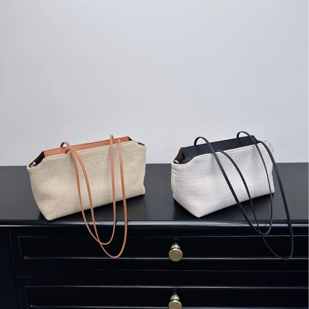 Splicing Cotton and Linen Woven Bag Simple Wound Shoulder Messenger Texture Unique Fashion Simple Casual Daily Versatile
Splicing Cotton and Linen Woven Bag Simple Wound Shoulder Messenger Texture Unique Fashion Simple Casual Daily Versatile