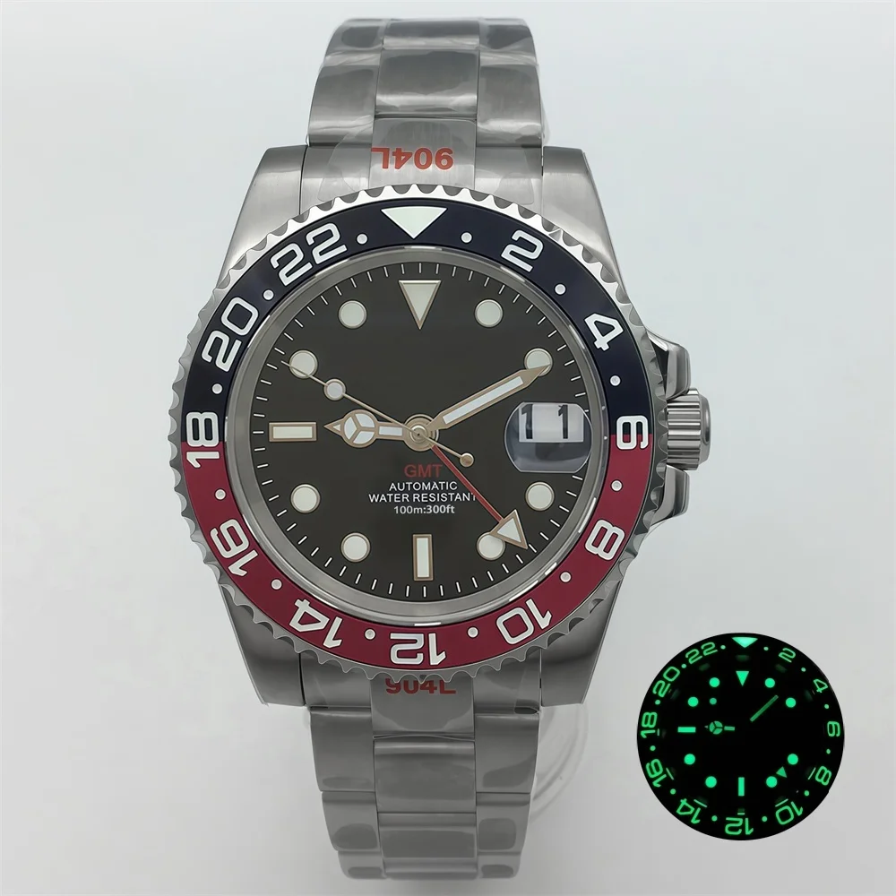 Мужские водонепроницаемые часы NH34 с зеленым циферблатом GMT, 40 мм, черно-серый керамический безель, вращение на 120 щелчков, сапфировое стекло, браслет из нержавеющей стали.
Мужские водонепроницаемые часы NH34 с зеленым циферблатом GMT, 40 мм, черно-серый керамический безель, вращение на 120 щелчков, сапфировое стекло, браслет из нержавеющей стали.