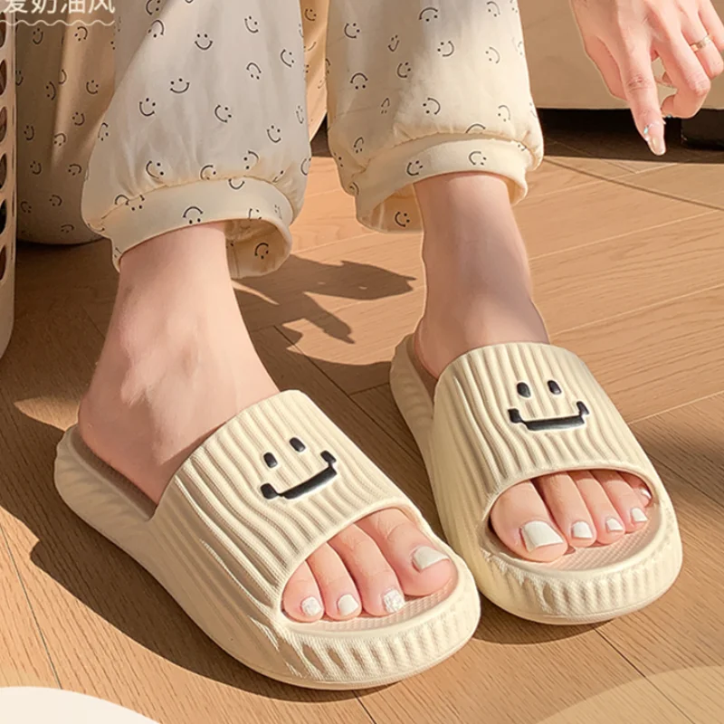 Soft Bottom Trend Stripe Slippers Women Smiling Face Casual Summer Beach Slide Sandals Women Comfortable Platform Cloud Slippers
Soft Bottom Trend Stripe Slippers Women Smiling Face Casual Summer Beach Slide Sandals Women Comfortable Platform Cloud Slippers