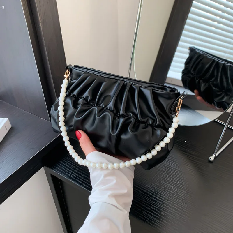 2025 Korean Style Pleated Tote Solid Color Underarm Bag for Women Minimalist Crossbody Shoulder Purse Textured Chic
2025 Korean Style Pleated Tote Solid Color Underarm Bag for Women Minimalist Crossbody Shoulder Purse Textured Chic