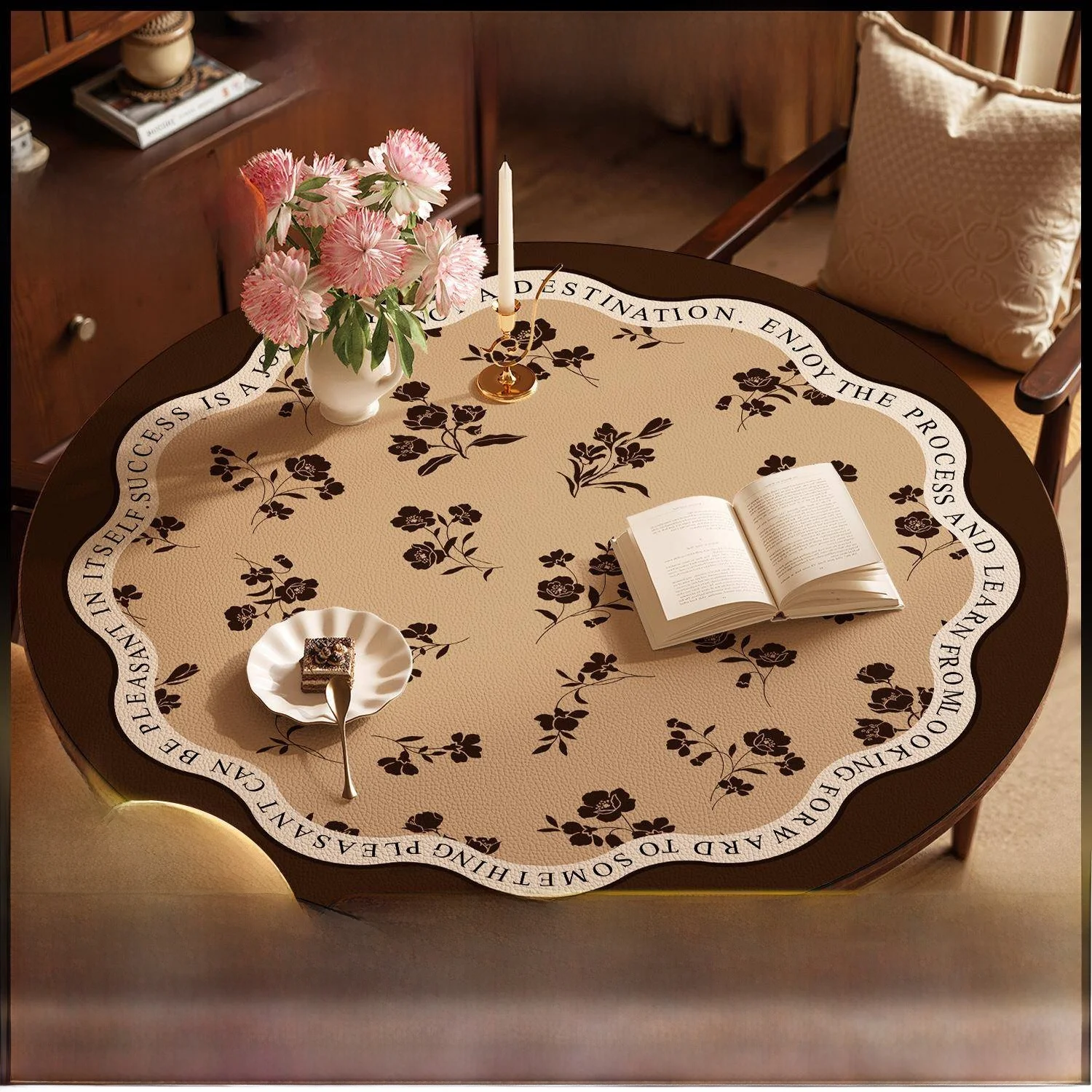 New Chinese Style round Table Mat Protective Pad Waterproof Oil Resistant No Wash Anti-Scalding Luxury Sensation Silicone Din...
New Chinese Style round Table Mat Protective Pad Waterproof Oil Resistant No Wash Anti-Scalding Luxury Sensation Silicone Din...