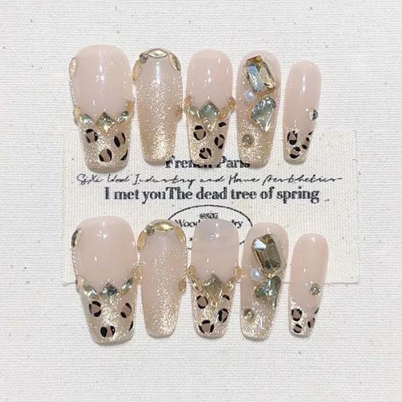 10Pcs Handmade Press on Nails Full Cover Leopard Cat Eye Bow Tie False Nails French Autumn Ballet Rhinestone Wearable Manicure
10Pcs Handmade Press on Nails Full Cover Leopard Cat Eye Bow Tie False Nails French Autumn Ballet Rhinestone Wearable Manicure