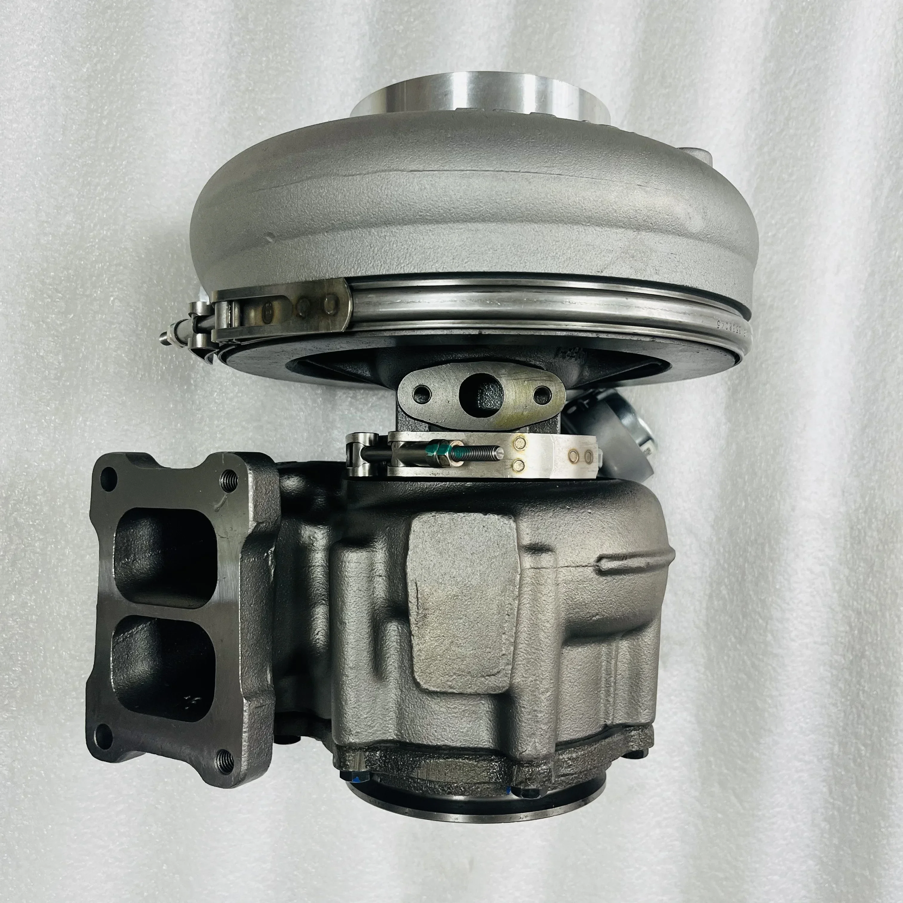 Оригинальный оптовый турбокомпрессор HE500WG, нагнетатель 5457188 5457194 5457193 для большого оборудования horserpower
Оригинальный оптовый турбокомпрессор HE500WG, нагнетатель 5457188 5457194 5457193 для большого оборудования horserpower