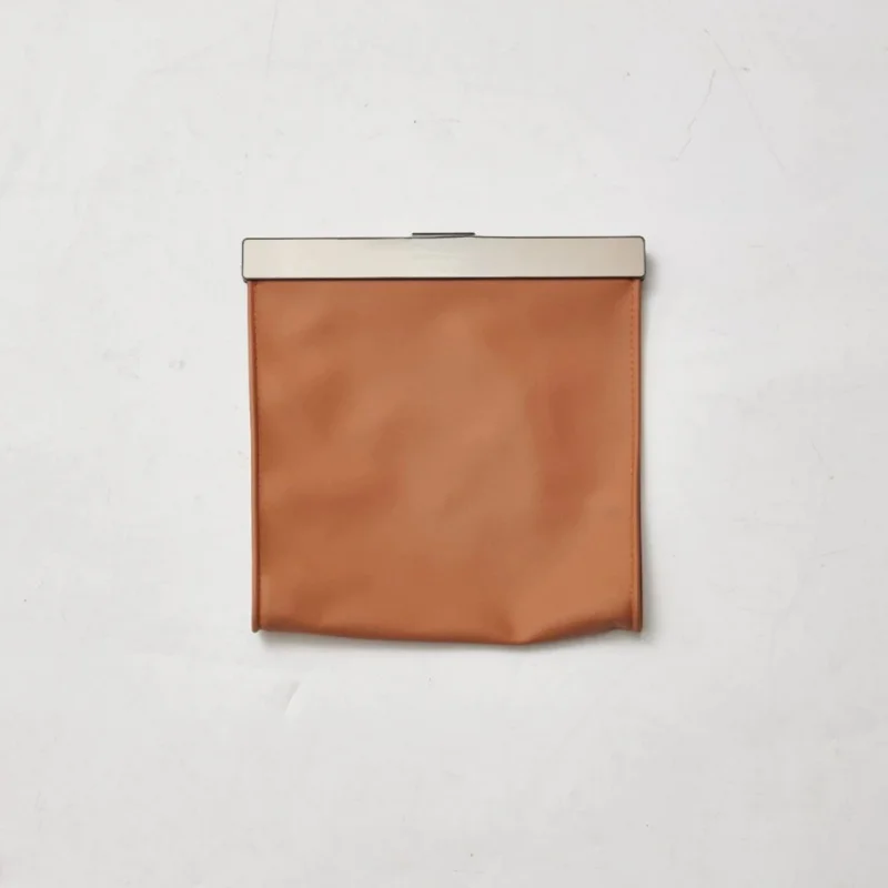 Magnetic Car Garbage Bag PU Leather Auto Trash Can Foldable Waterproof Waste Bin Storage Organizer Universal Car Interior Modifi
Magnetic Car Garbage Bag PU Leather Auto Trash Can Foldable Waterproof Waste Bin Storage Organizer Universal Car Interior Modifi