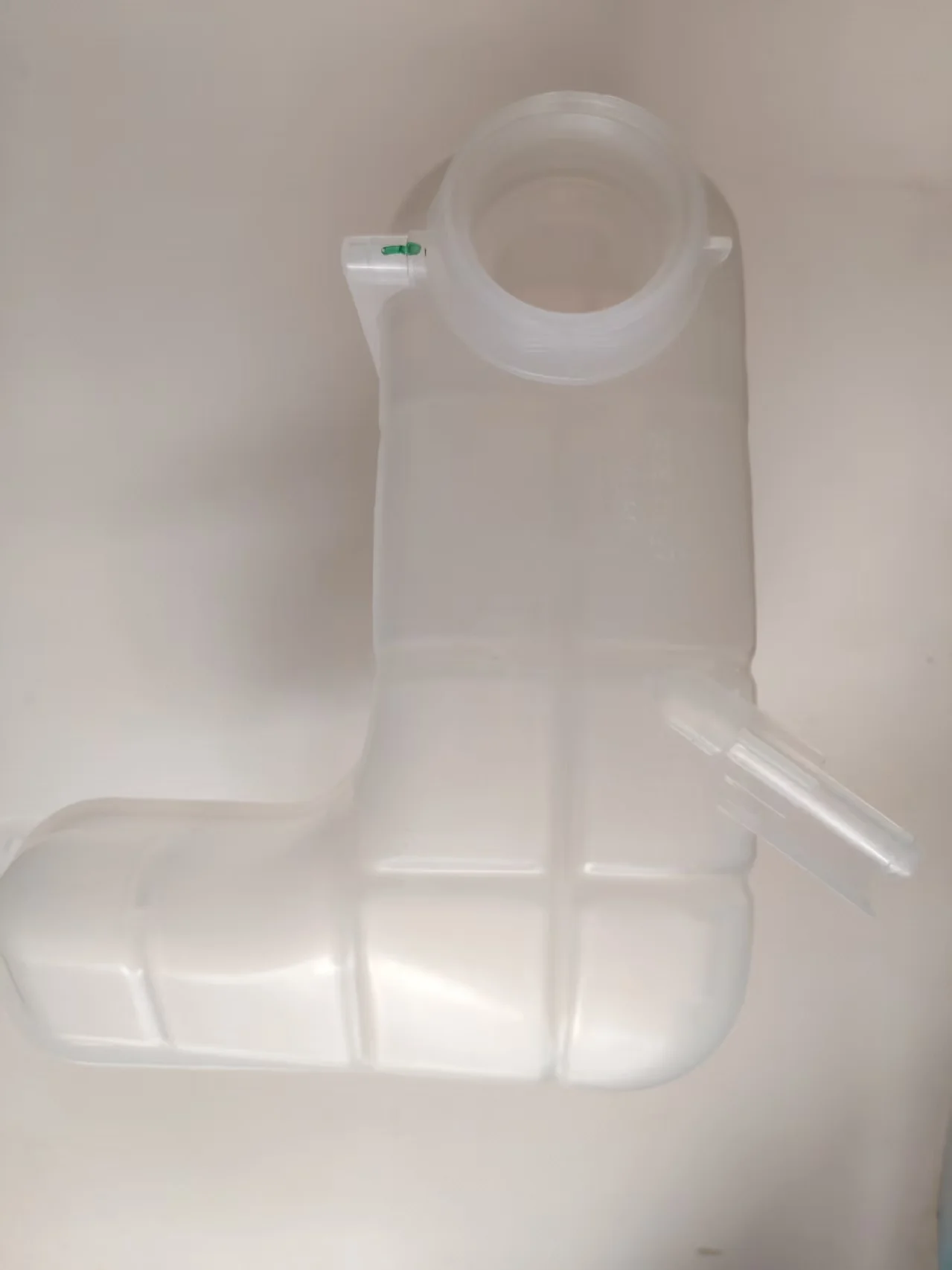 26206104 Radiator Fluid Reservoir, Antifreeze Fluid Bottle, Coolant Bottle, Water Tank Bottle, Water Tank Reservoir Bottle, Suitable for Buick Gl8Es Models
26206104 Radiator Fluid Reservoir, Antifreeze Fluid Bottle, Coolant Bottle, Water Tank Bottle, Water Tank Reservoir Bottle, Suitable for Buick Gl8Es Models