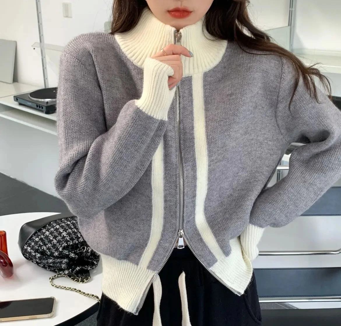 Fashionable Autumn and Winter New Design Sense Niche and Unique, High Neck Knitted Cardigan Top Women's Sweater
Fashionable Autumn and Winter New Design Sense Niche and Unique, High Neck Knitted Cardigan Top Women's Sweater