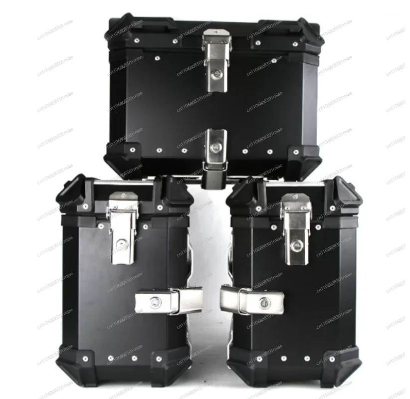 Motorcycle large-capacity side box luggage waterproof storage motorcycle suitcase
Motorcycle large-capacity side box luggage waterproof storage motorcycle suitcase
