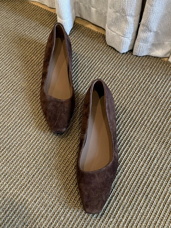 Lamb Skin Vintage Suede Slip-On Women's Shoes Spring Commute Work Loafers Increased Height Rubber Outsole Square Head Shoes
Lamb Skin Vintage Suede Slip-On Women's Shoes Spring Commute Work Loafers Increased Height Rubber Outsole Square Head Shoes