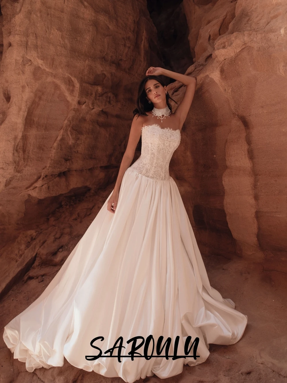 2026 Romantic Destination Wedding Dress Elegant Strapless Lace Satin Skirt Bridal Gown For Outdoor Photoshoot Customized
2026 Romantic Destination Wedding Dress Elegant Strapless Lace Satin Skirt Bridal Gown For Outdoor Photoshoot Customized