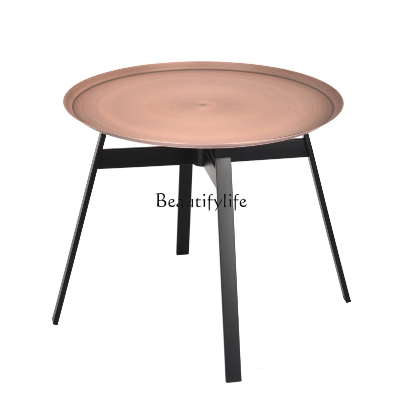 -Итальянский журнальный столик, простой современный диван для гостиной, угловой столик
-Итальянский журнальный столик, простой современный диван для гостиной, угловой столик