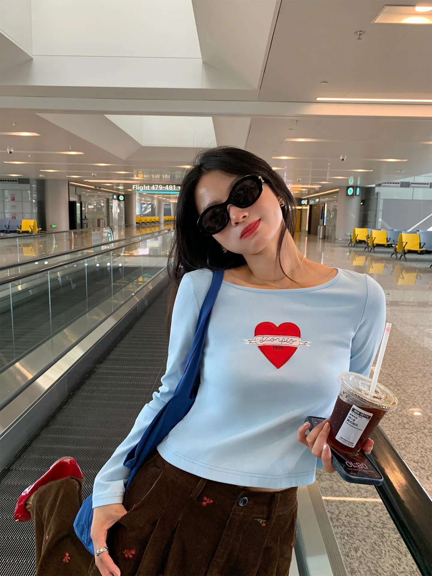 Autumn Long Sleeve Backless T-Shirt Women's New 2025 Blue Embroidery Design Casual Cotton Polyester Breathable Low round Neck
Autumn Long Sleeve Backless T-Shirt Women's New 2025 Blue Embroidery Design Casual Cotton Polyester Breathable Low round Neck