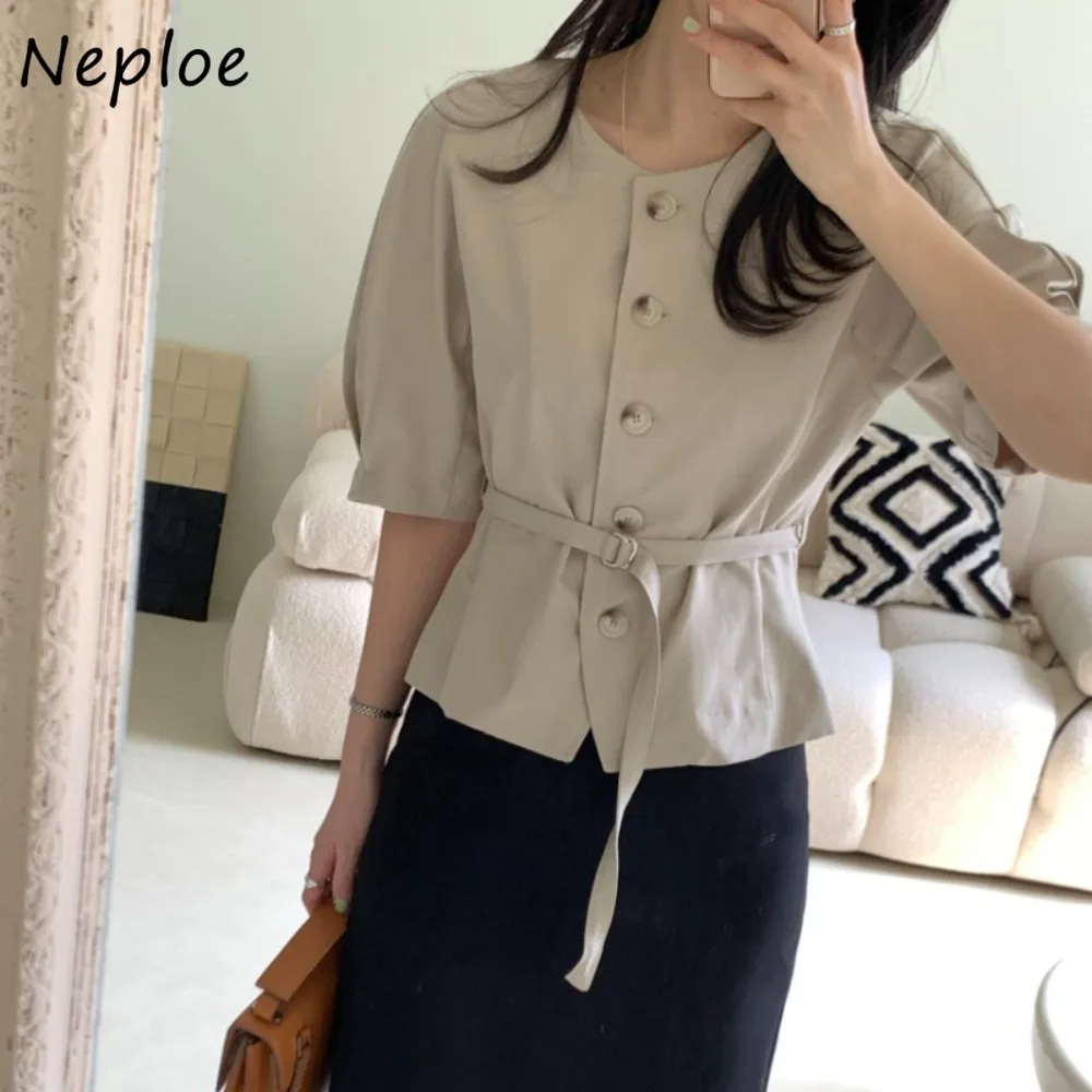 Neploe Commuter Chic Korea O Neck Single Breasted Shirt Lace Up Slim Waist Half Sleeve Blouses Literary Women Fresh Casual Mujer
Neploe Commuter Chic Korea O Neck Single Breasted Shirt Lace Up Slim Waist Half Sleeve Blouses Literary Women Fresh Casual Mujer