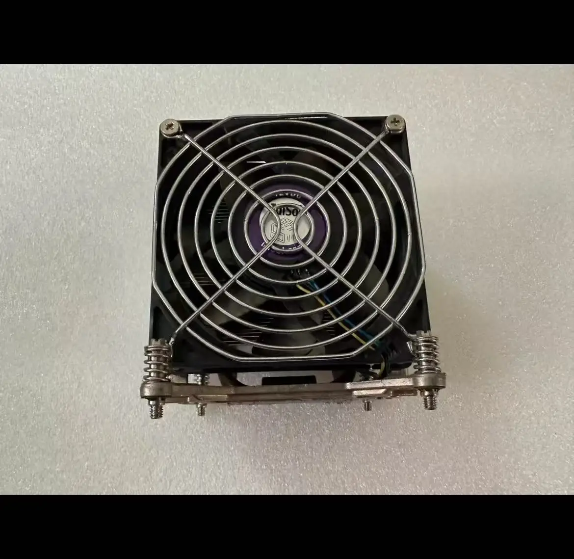 Original 03T8781 3T8781 for Lenovo ThinkStation P900 P910 CPU heat sink air-cooled heat sink
Original 03T8781 3T8781 for Lenovo ThinkStation P900 P910 CPU heat sink air-cooled heat sink