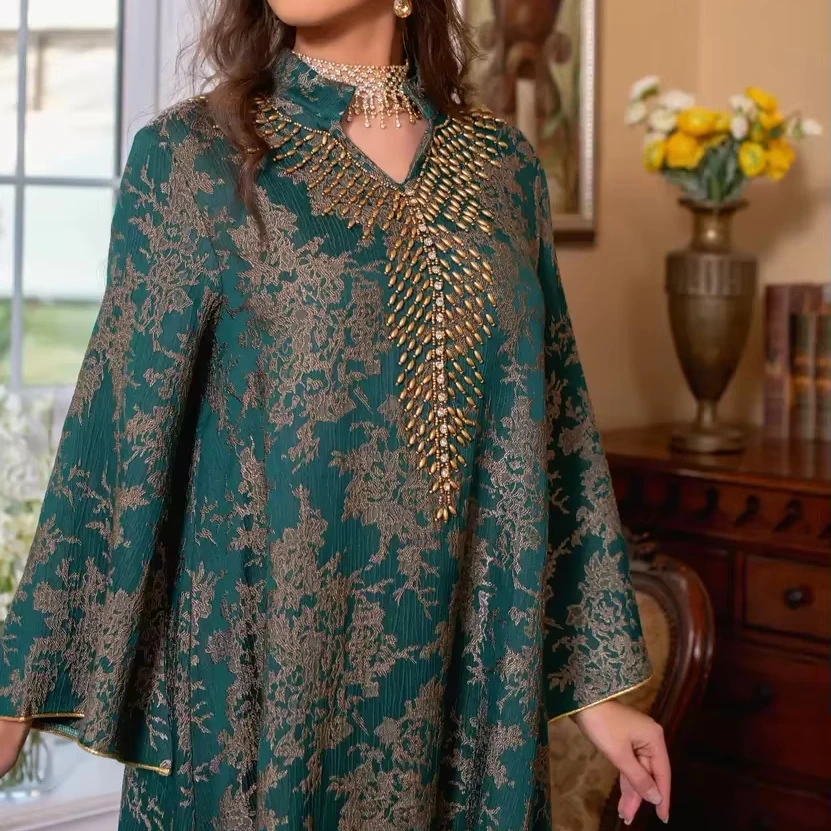 New Elegant Modest Eid Muslim Dress for Women Beading Stand Collar Jalabiya Party Dress Luxury Embroidery Arab Long Robe
New Elegant Modest Eid Muslim Dress for Women Beading Stand Collar Jalabiya Party Dress Luxury Embroidery Arab Long Robe