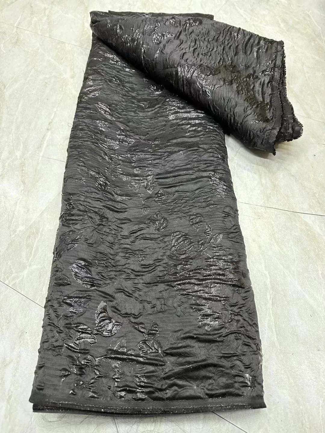 2024 High Quality African Brocade Jacquard Lace Fabric Embroidered French Tulle Lace Fabric For Nigerian Party Dress
2024 High Quality African Brocade Jacquard Lace Fabric Embroidered French Tulle Lace Fabric For Nigerian Party Dress
