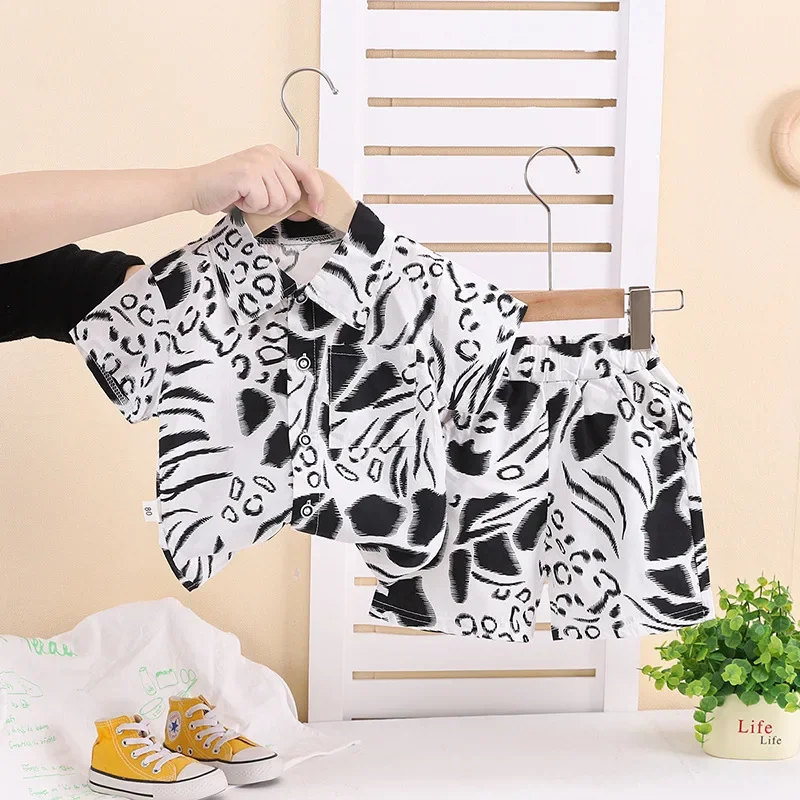 New Summer Baby Clothes Children Casual Short Sleeved Shirt Shorts 2Pcs/Set Kids Boys Clothing Infant Outfits Toddler Tracksuits
New Summer Baby Clothes Children Casual Short Sleeved Shirt Shorts 2Pcs/Set Kids Boys Clothing Infant Outfits Toddler Tracksuits