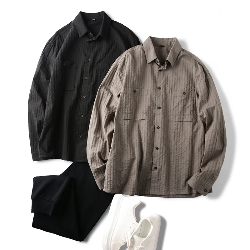 Ретро-японская мужская рубашка с длинным рукавом: комфортная, дышащая, повседневная, весенняя новинка, легкая, из ткани с жатой текстурой
Ретро-японская мужская рубашка с длинным рукавом: комфортная, дышащая, повседневная, весенняя новинка, легкая, из ткани с жатой текстурой