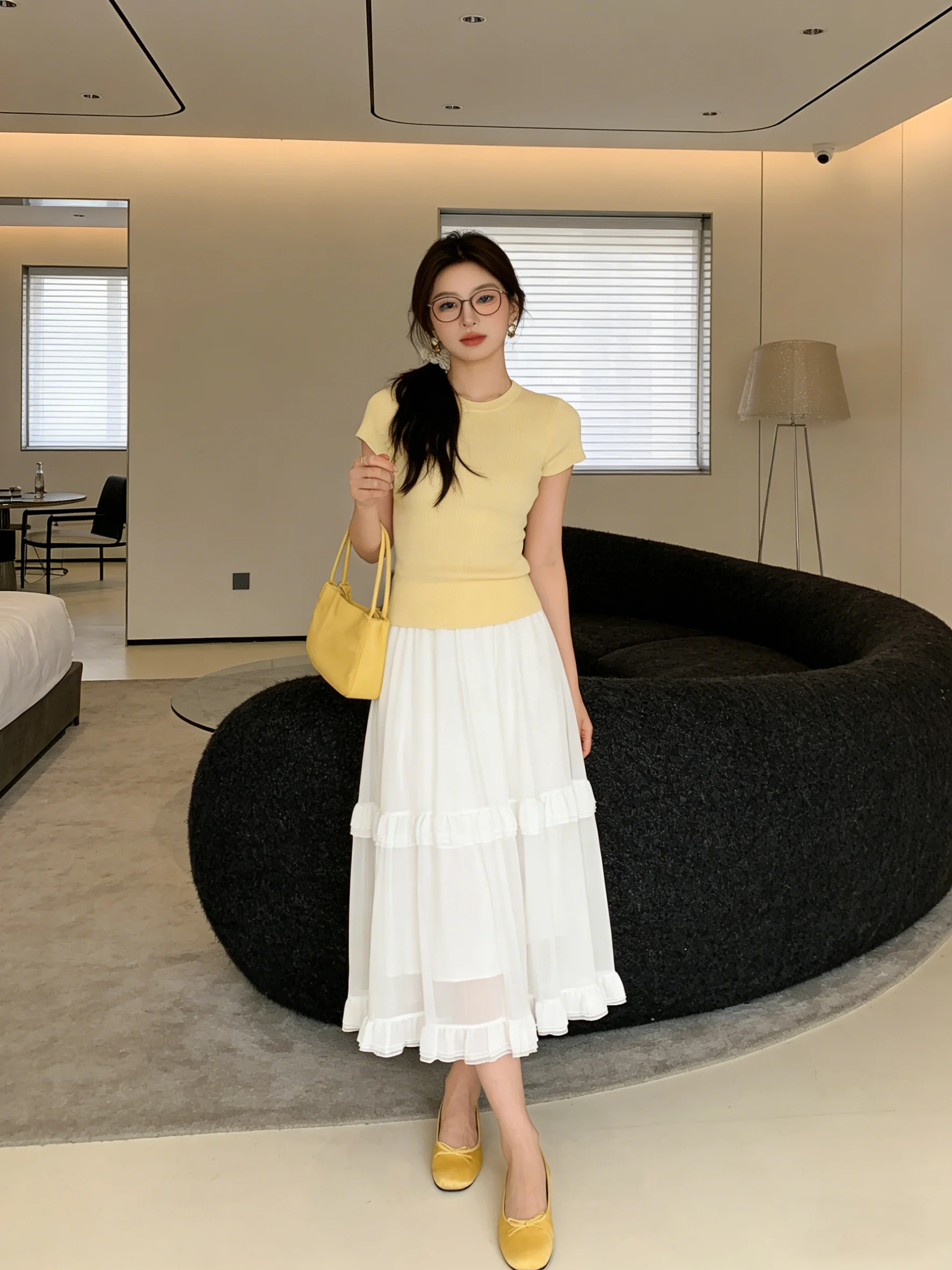 High Waist A-Line Skirt Elastic Waist Cake Style Slimming White Half-length Korean Style Women's Summer New Arrival
High Waist A-Line Skirt Elastic Waist Cake Style Slimming White Half-length Korean Style Women's Summer New Arrival