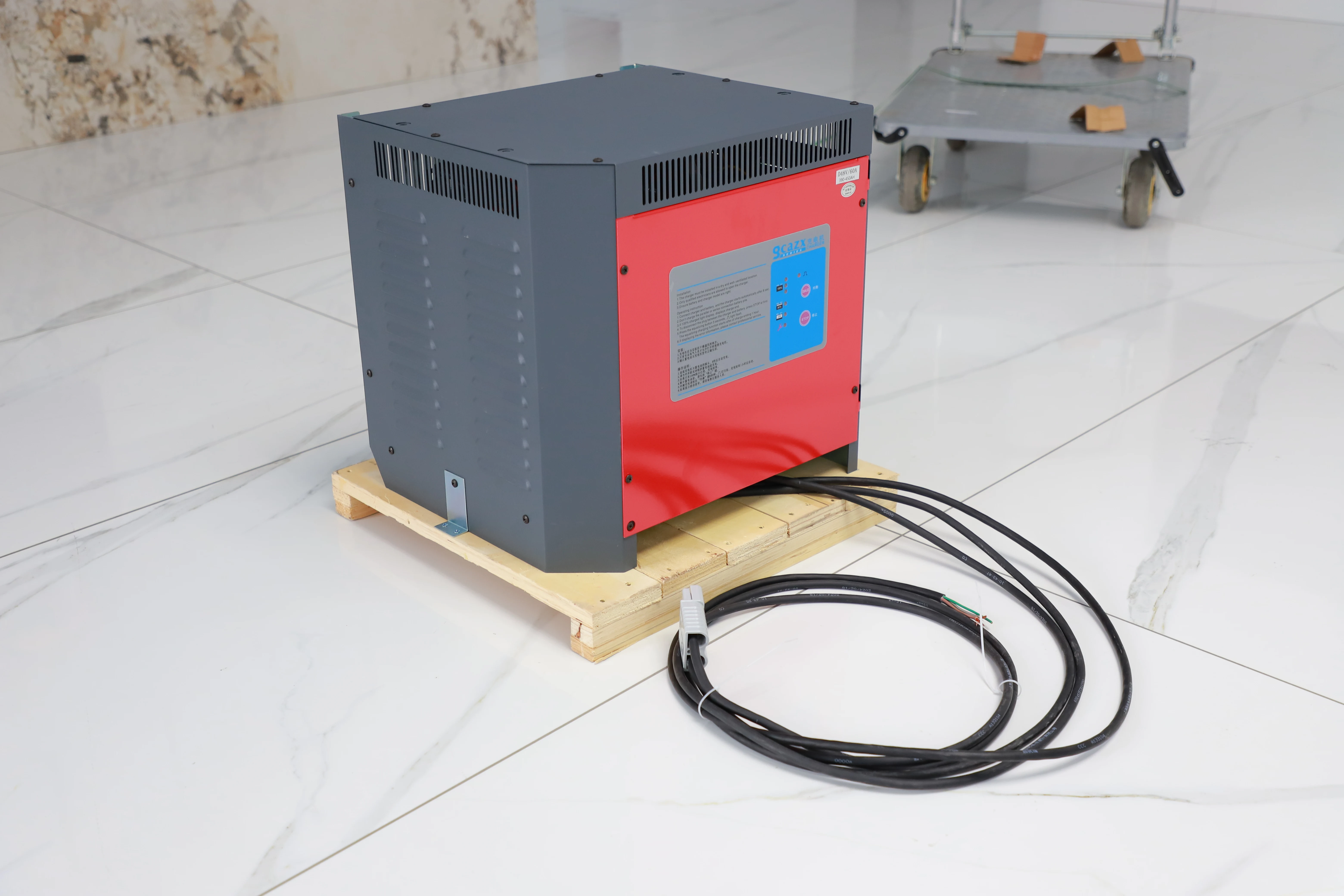 Forklift Battery Charger 48 Volt 60A 3 Phase 400V for Walkie Stacker Pallet Lift
Forklift Battery Charger 48 Volt 60A 3 Phase 400V for Walkie Stacker Pallet Lift