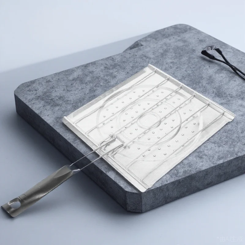 Foldable Camping Grill Rack Iron Wire Toasting Rack Heat Resistant Handle Bread Fish Meat Grilling Tray Heating Grill
Foldable Camping Grill Rack Iron Wire Toasting Rack Heat Resistant Handle Bread Fish Meat Grilling Tray Heating Grill