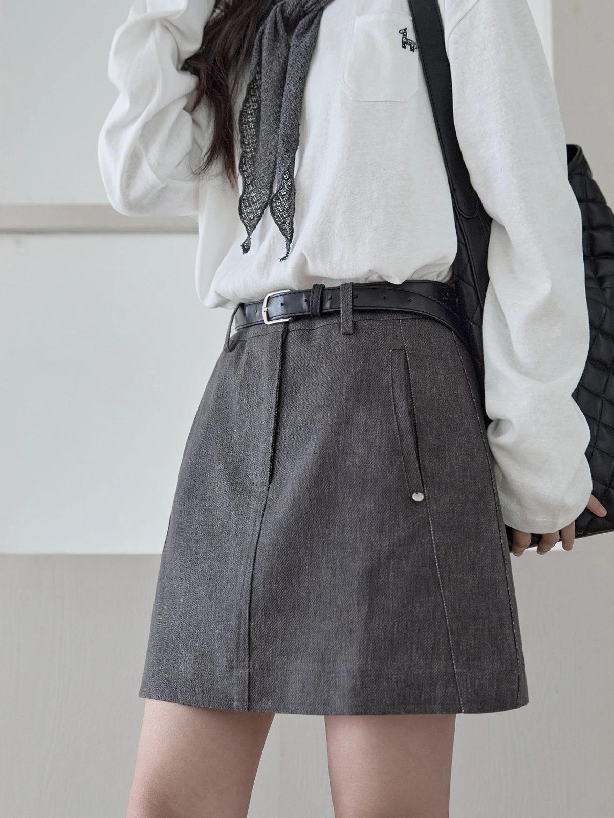 Deep ey Denim A-Line Skirt Women's High Waist Waed Spring 2026 New Sle Versatile Commute Korean Version Skirt
Deep ey Denim A-Line Skirt Women's High Waist Waed Spring 2026 New Sle Versatile Commute Korean Version Skirt