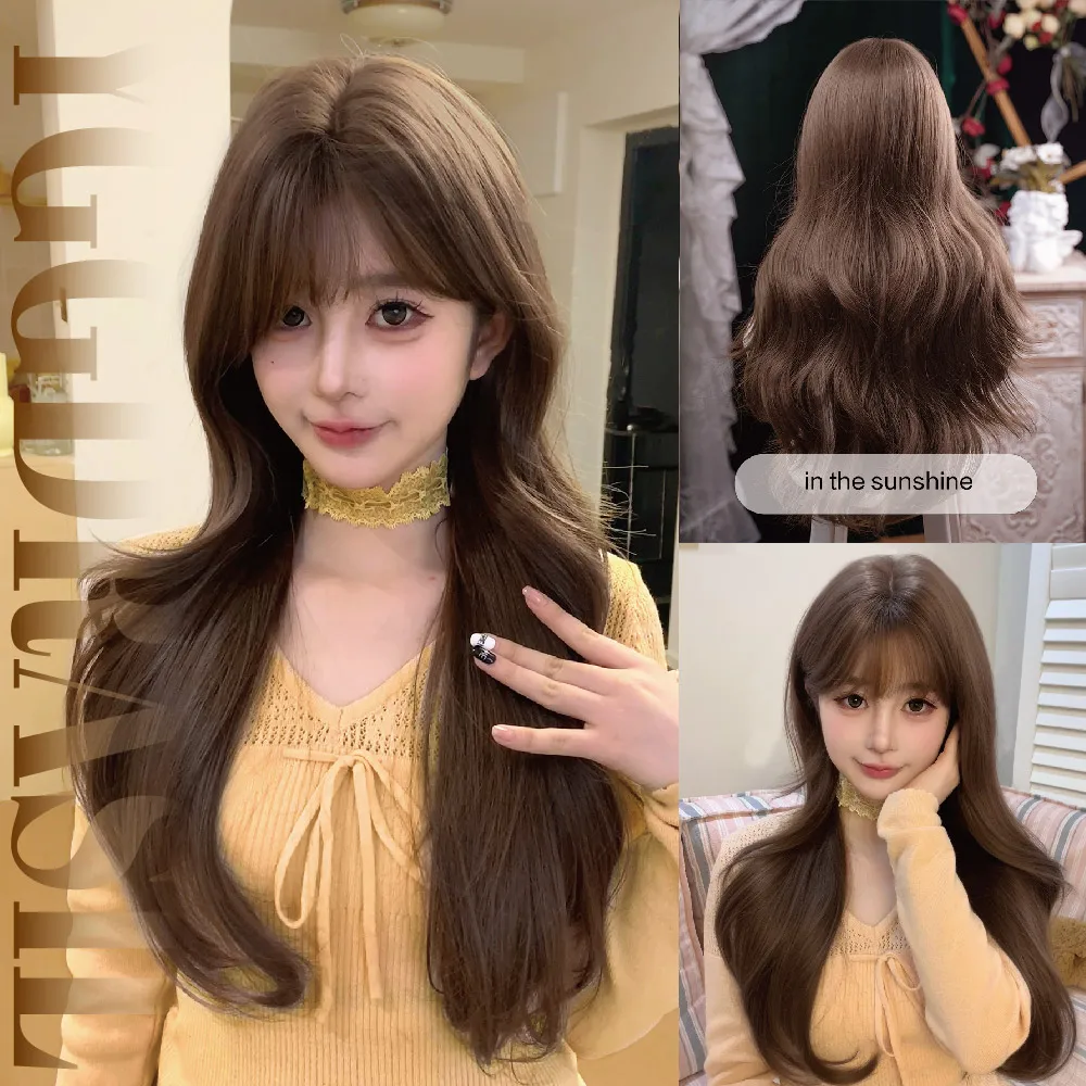 28Inch Honey Beige Demure Style Synthetic Wigs with Bangs Long Natural Wavy Hair Wig for Women Daily Use Cosplay Heat Resistant
28Inch Honey Beige Demure Style Synthetic Wigs with Bangs Long Natural Wavy Hair Wig for Women Daily Use Cosplay Heat Resistant