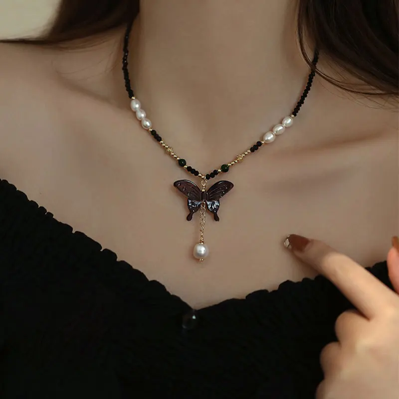 Minar Fairy Black Crystal Natural Stone Freshwater Pearl Butterfly Tassel Beads Beaded Necklace for Women Gold Chain Chokers
Minar Fairy Black Crystal Natural Stone Freshwater Pearl Butterfly Tassel Beads Beaded Necklace for Women Gold Chain Chokers
