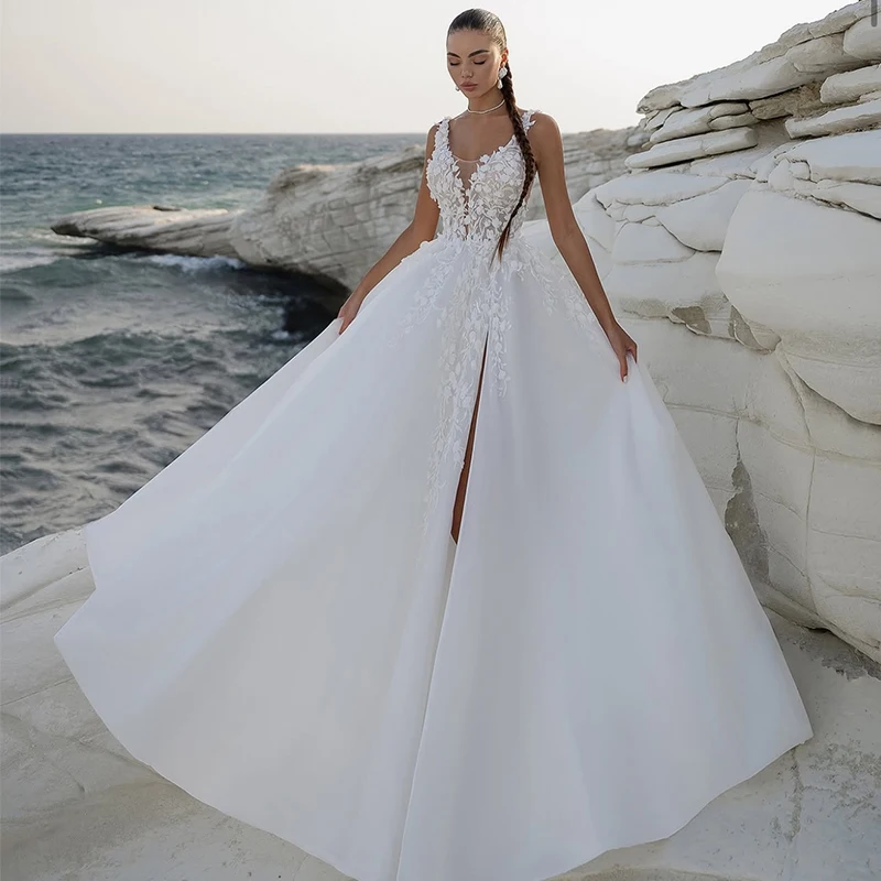 Romantic Wedding Dress Organza With Embroidery Ballgown Split A-Line V-Neck Sleeveless Customized Bride Laceup Vestido De Novia
Romantic Wedding Dress Organza With Embroidery Ballgown Split A-Line V-Neck Sleeveless Customized Bride Laceup Vestido De Novia