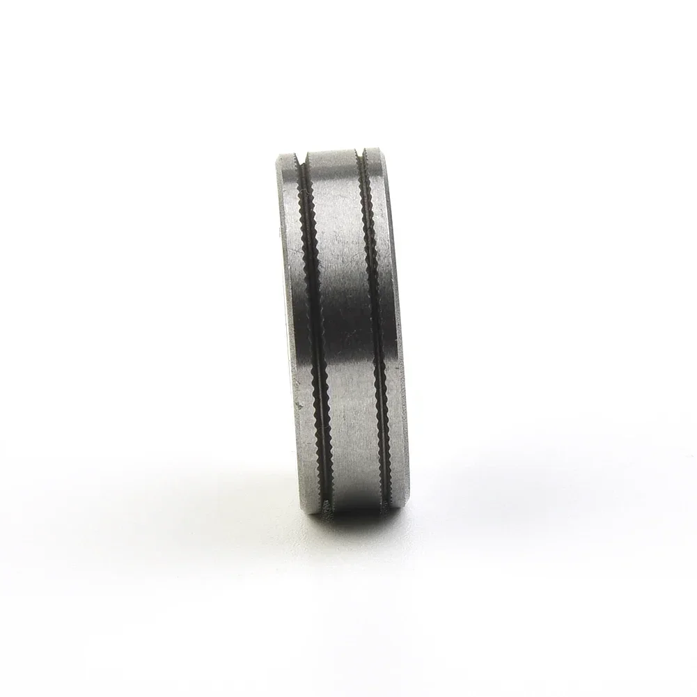 Supply Wire Feed Roller Welding 0.6-0.8 Drive Equipment Godet Wheel Line Mig Soldering Spare V Groove 0.023"-0.030"
Supply Wire Feed Roller Welding 0.6-0.8 Drive Equipment Godet Wheel Line Mig Soldering Spare V Groove 0.023"-0.030"