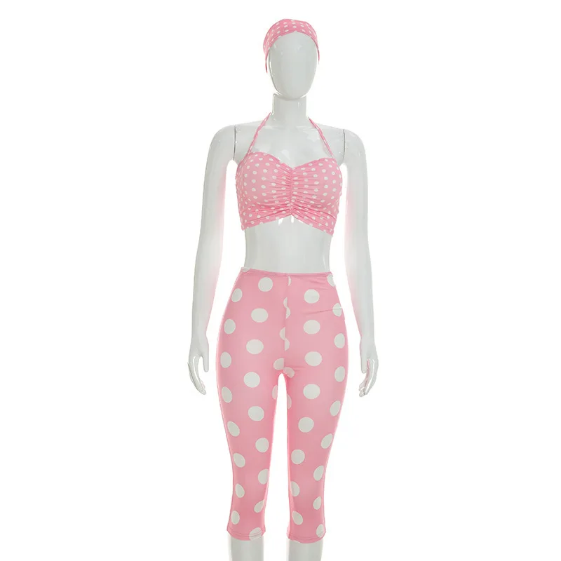 Chic Polka Dot 3 Piece Set 2026 Fashion Halter Crop Top and Capri Leggings with Matching Headband for Women Summer Short Outfits
Chic Polka Dot 3 Piece Set 2026 Fashion Halter Crop Top and Capri Leggings with Matching Headband for Women Summer Short Outfits