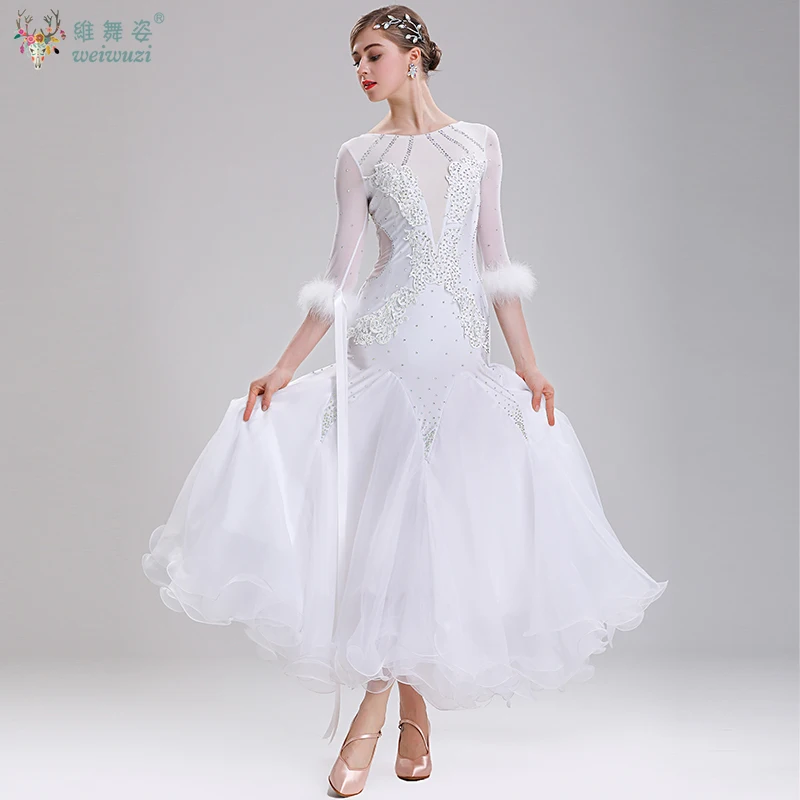 Ballroom Dance Competition Dresses Women's Performance Waltz Party Clothes White National Standard Modern DanceWear Costumes
Ballroom Dance Competition Dresses Women's Performance Waltz Party Clothes White National Standard Modern DanceWear Costumes