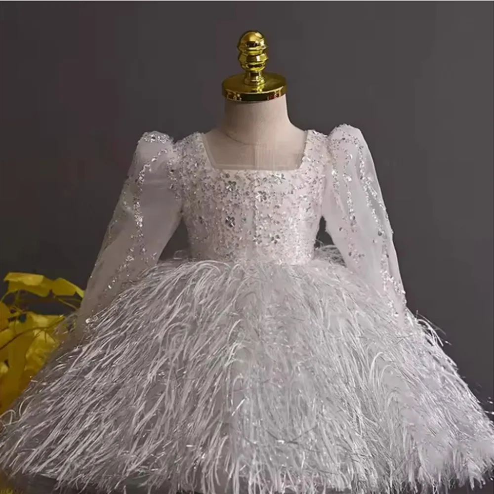 Elegant Flower Girl Wedding Dress Sequined Feather Long Sleeve Princess Birthday Party Dress Pageant Celebration Evening Gown
Elegant Flower Girl Wedding Dress Sequined Feather Long Sleeve Princess Birthday Party Dress Pageant Celebration Evening Gown
