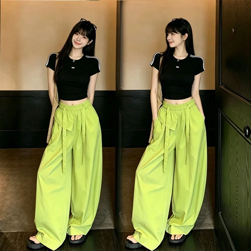 Cool Style Slim Fit Short Sleeve Color Block Women's Summer Fashion Set High Waist Wide Leg Pants Casual round Neck T-Shirt
Cool Style Slim Fit Short Sleeve Color Block Women's Summer Fashion Set High Waist Wide Leg Pants Casual round Neck T-Shirt