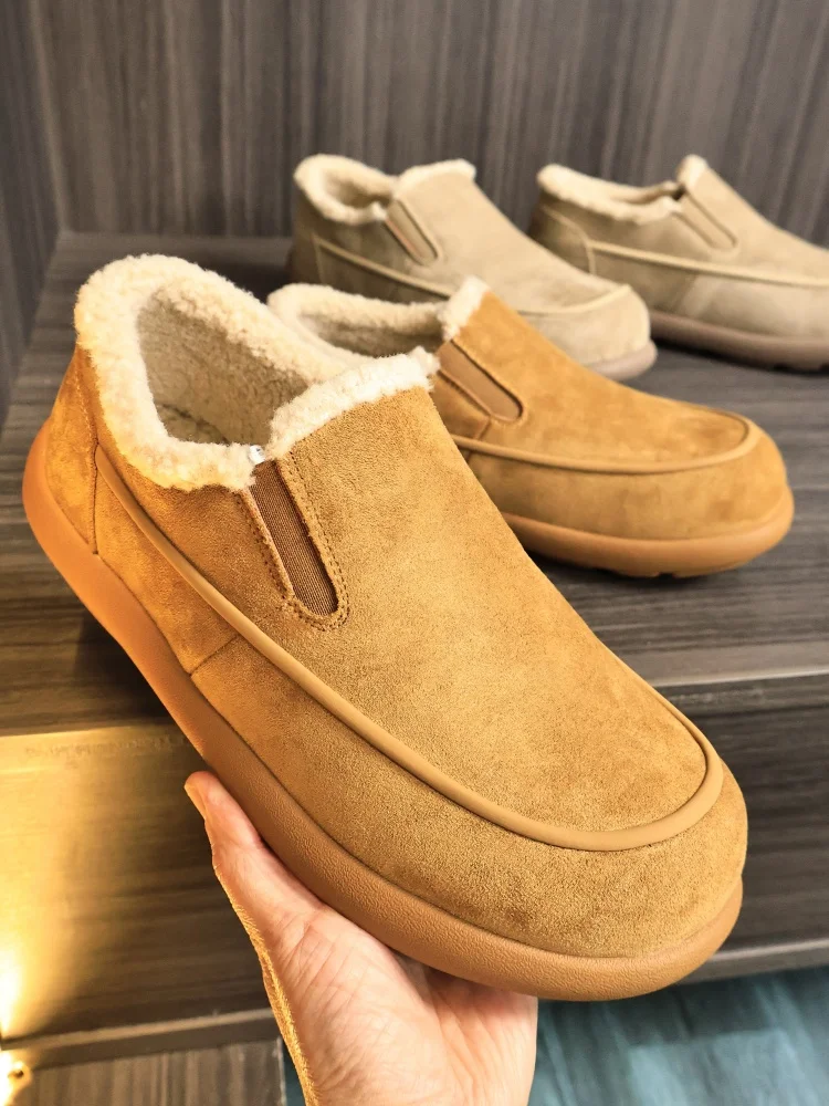 Thickened Leather Fur Integrated Velvet Men's Winter Boots Anti-slip Warm Casual Short Tube Rubber Boot Youth Fashion Snow Boots
Thickened Leather Fur Integrated Velvet Men's Winter Boots Anti-slip Warm Casual Short Tube Rubber Boot Youth Fashion Snow Boots